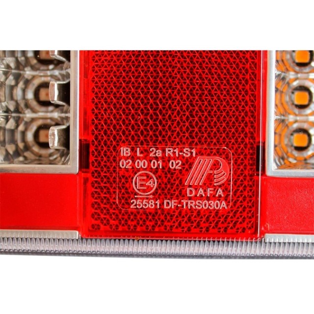 Römork Ve Karavan Led Stop Lambası 12 Volt 8 X 16.5 Cm (17037)