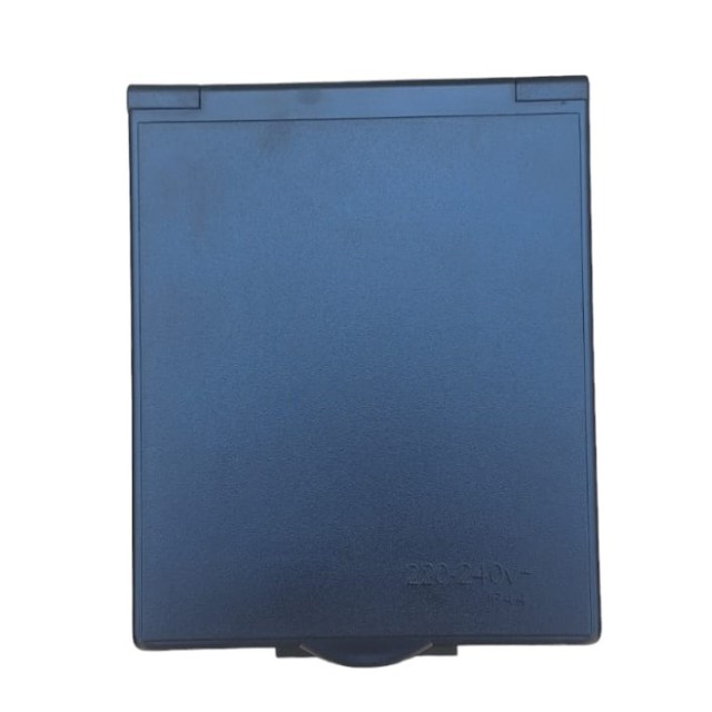 Karavan Elektrik Giriş Prizi - Siyah Renkli / Kapaklı (16 Amper) (6027)