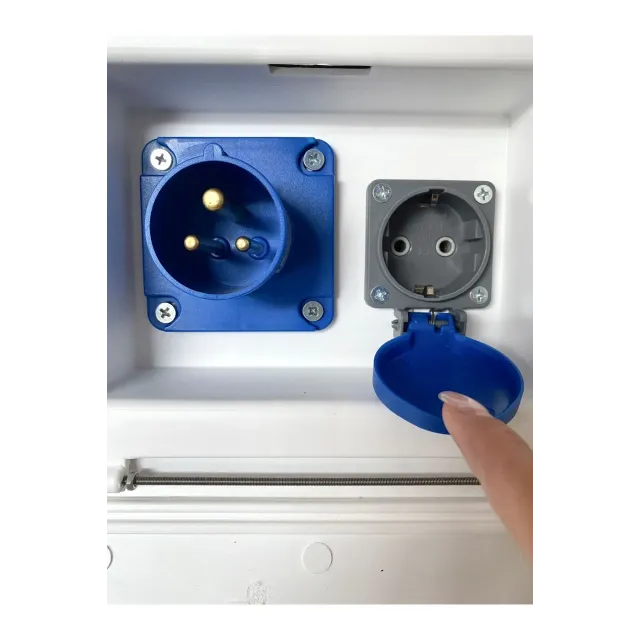 Karavan Dış Elektrik Girişi + 220 Priz Kilitli Kapak (6028a)