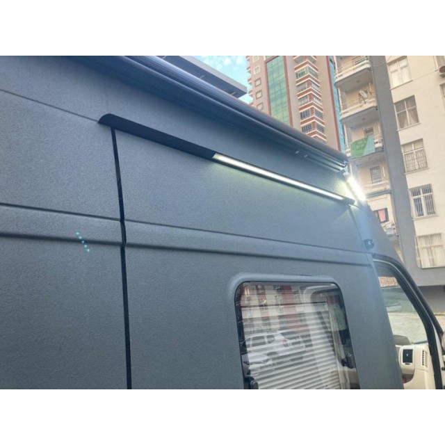 Psa Grubu Araçlara Uyumlu Sürgülü Kapı Yağmur Oluğu Ledli (6034)