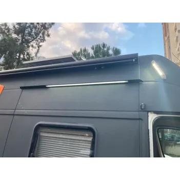 Psa Grubu Araçlara Uyumlu Sürgülü Kapı Yağmur Oluğu Ledli (6034)