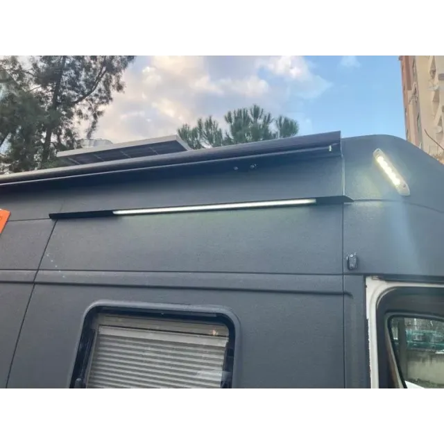 Psa Grubu Araçlara Uyumlu Sürgülü Kapı Yağmur Oluğu Ledli (6034)